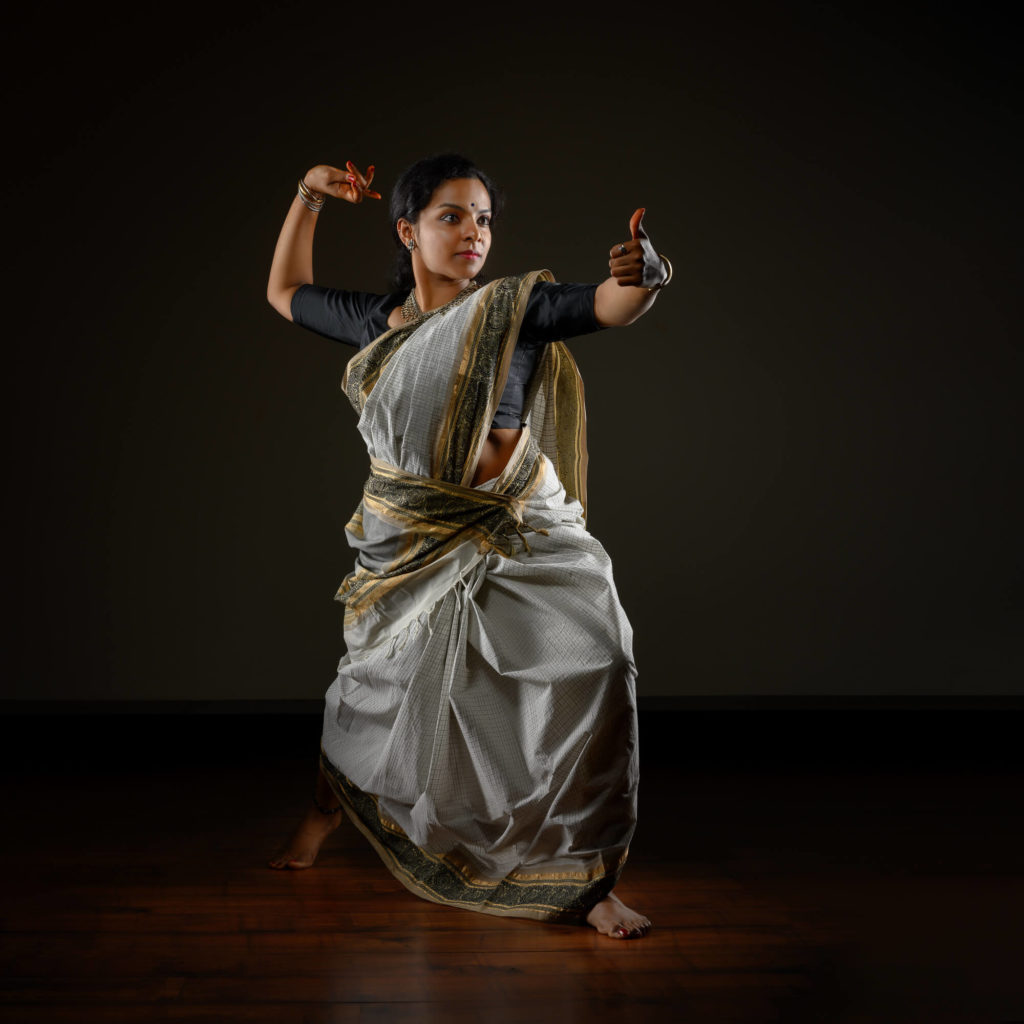 Maya-Curated-Kanjivaram-Silk-Sarees-Online-Handwoven-Handmade-Make-In-India-Cotton-Parutti-Handcrafted-Sandhya-Udupa-Bharatanatyam-Dancer-Mrs-Ghatam-Giridhar-Udupa-7