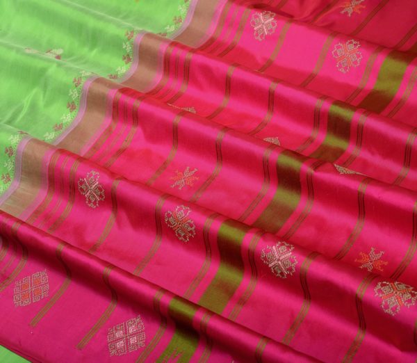 Elegant Kanjivaram silk saree Sampradaya Kasuti Korvai Weavemaya Bangalore India Maya Olive Green 10172102 5
