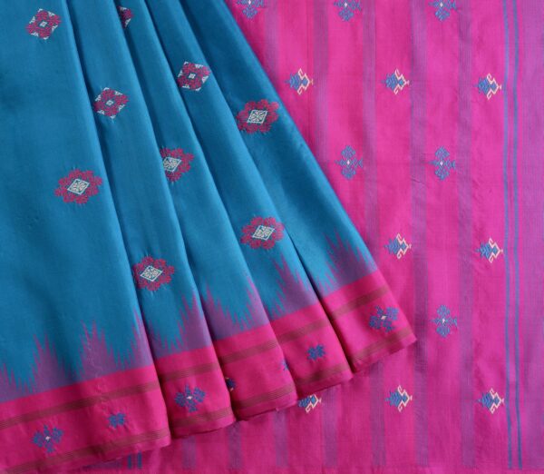 Elegant Kanjivaram Sampradaya Korvai Temple Kasuti Hand Embroidery Weavemaya Bangalore India Maya Copper Sulphate Blue RS212219 3