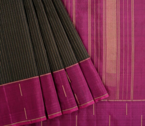 Elegant Kanjivaram Nouveau Kanchi Zari Lines Rich Pallu Weavemaya Bangalore India Maya Black 2592302 3