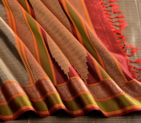 Elegant Kanjivaram Mrudula Threadwork Horizontal Lines Weavemaya Bangalore India Maya Grey 1442351 5