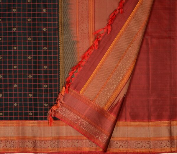 Elegant Kanjivaram Mrudula Threadwork Kattam Butta Weavemaya Bangalore India Maya Black 1442345 2